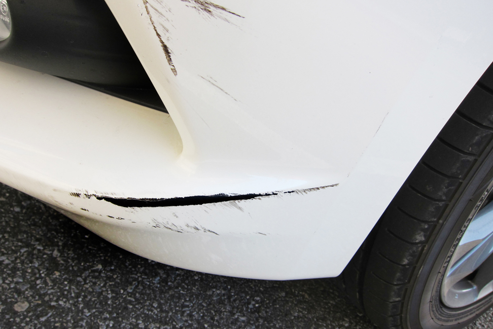 車の傷やへこみは買取査定にどのくらい影響する？